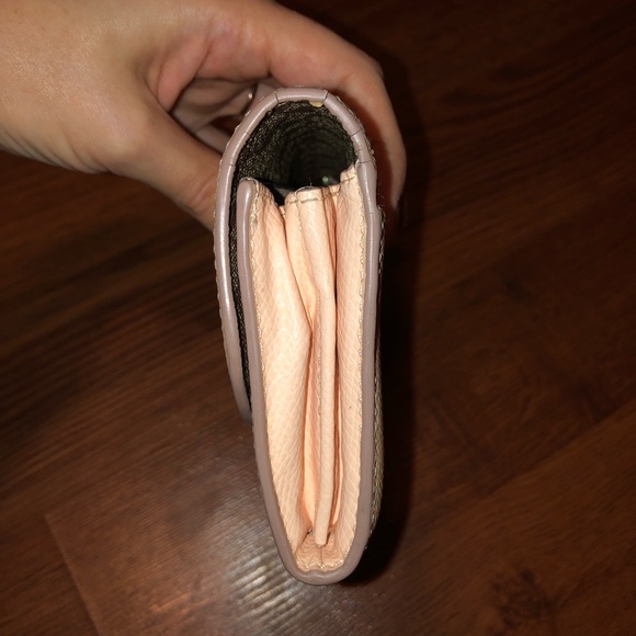 Peach Coach Snap Wallet Signature Tan Interior - Picture 3 of 8